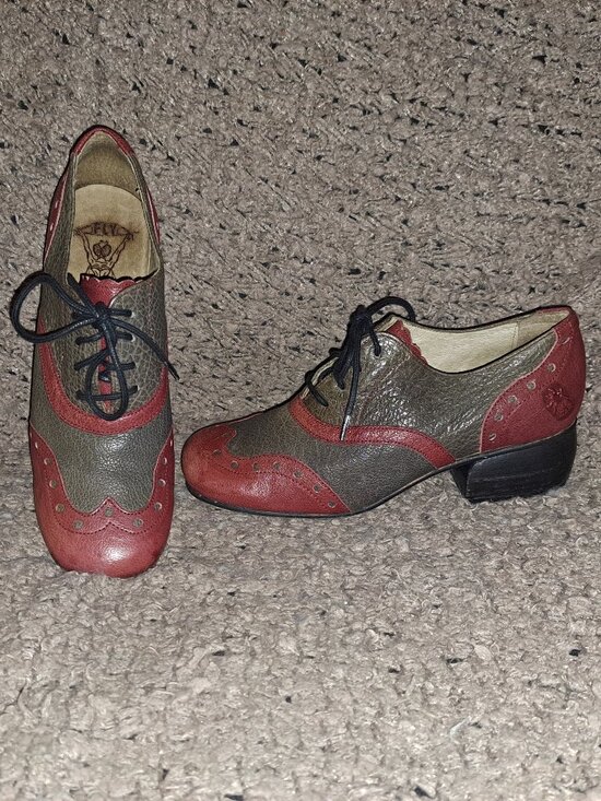 Fly London Shoes - FLY LONDON-Wingtip Brogue Heeled Oxford-Dk Gray/Burgundy Leather-Sz 37-Excellent
